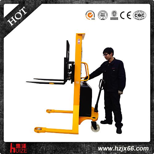 半電動(dòng)堆高車(貨叉?zhèn)纫剖? 半電動(dòng)堆高車(貨叉?zhèn)纫剖?